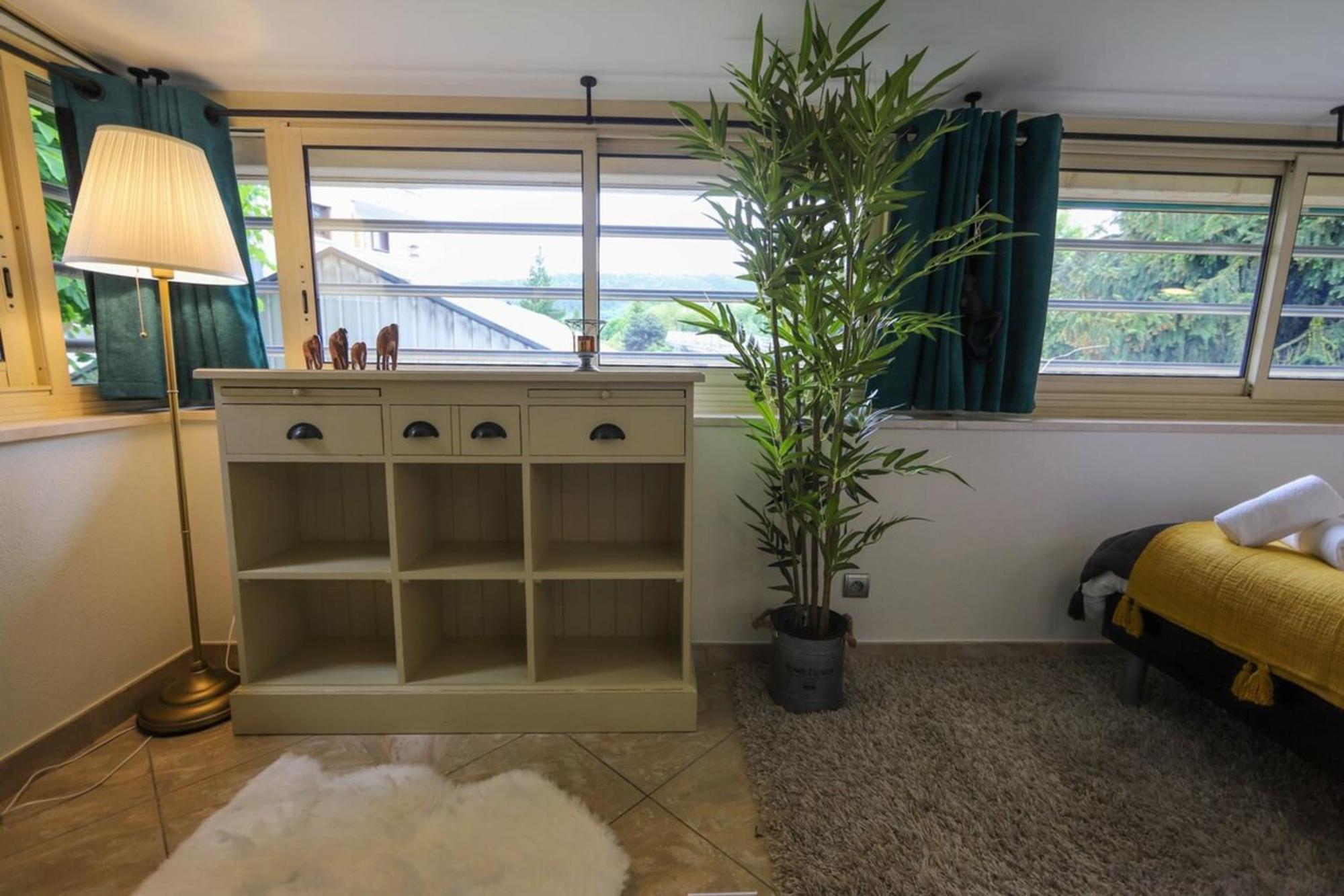 Chez Maminou - 8 Couchages Parking Proche Centre Apartment Annecy Exterior photo