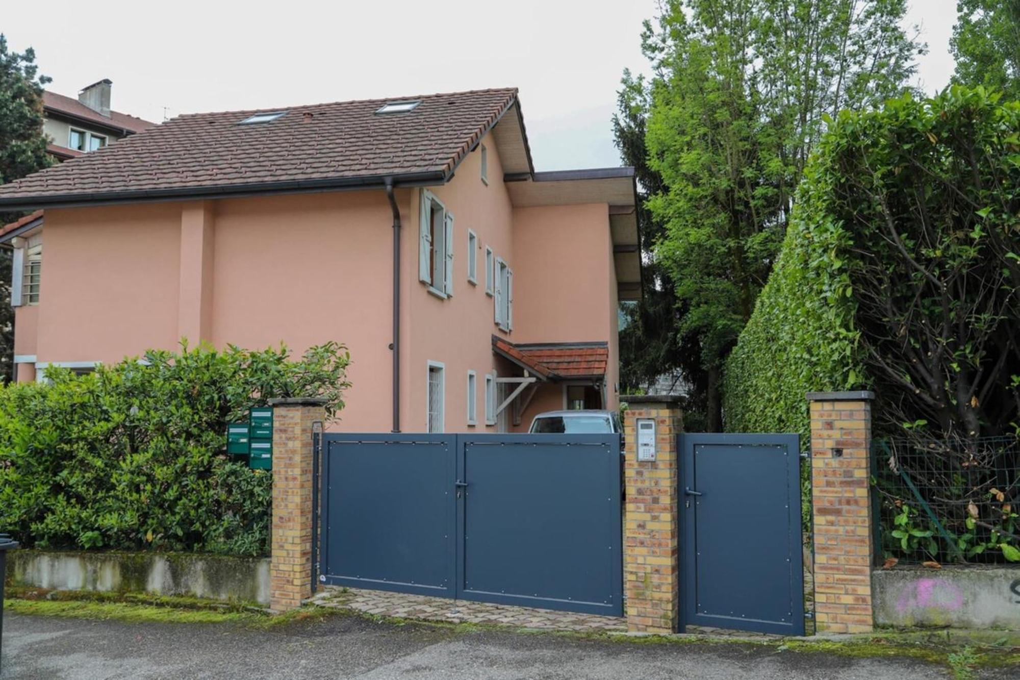 Chez Maminou - 8 Couchages Parking Proche Centre Apartment Annecy Exterior photo